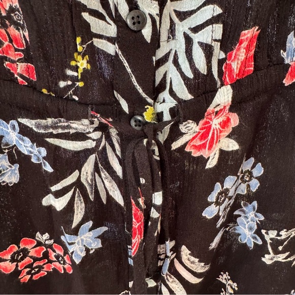 Hilary Radley Floral Drawstring Waist Tunic Top Flowy flowers black -L pleating - Picture 3 of 8